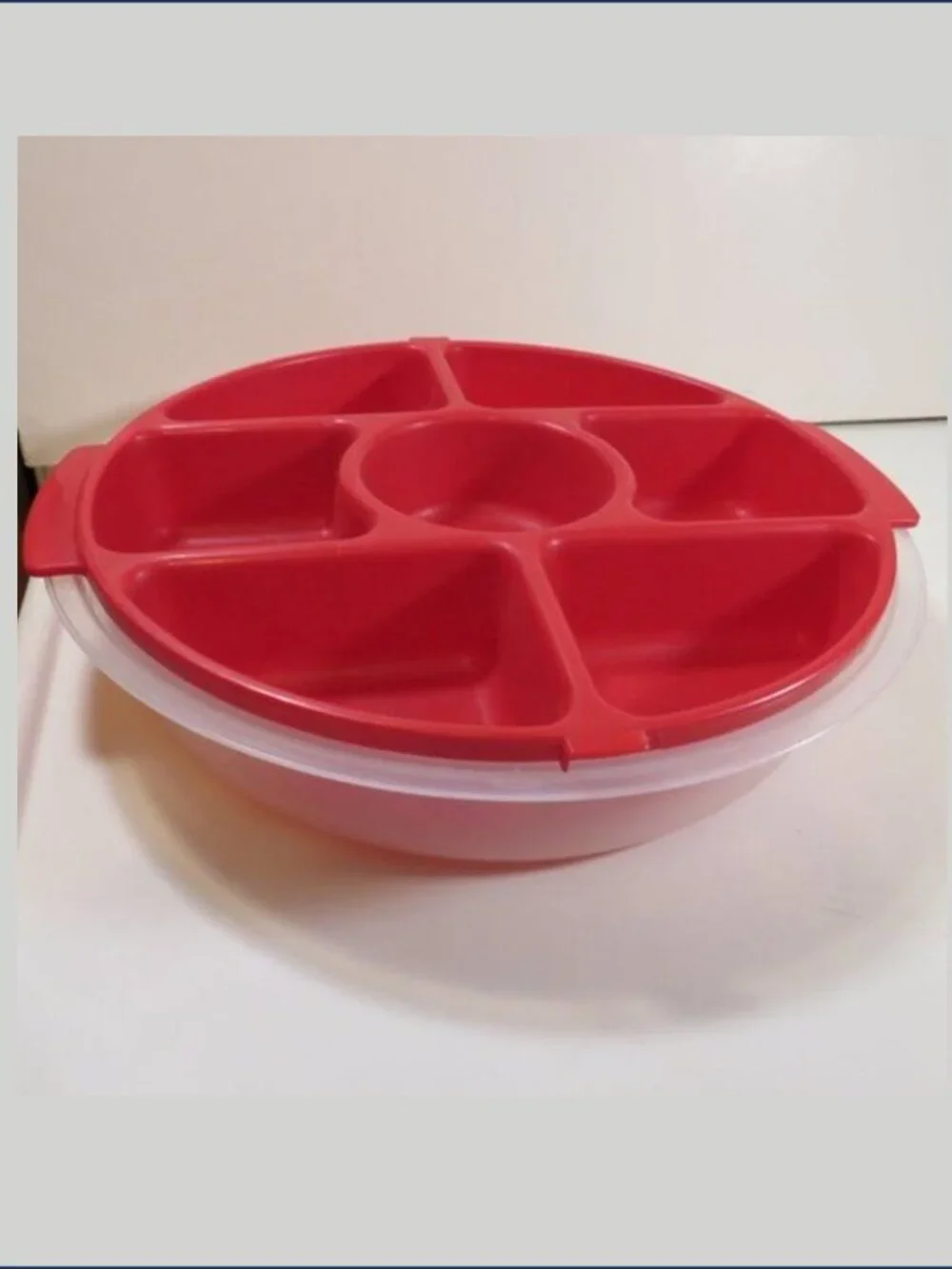 Vintage Rubbermaid Servin Saver Red Divided Party Tray 0259 Sheer Lid Container